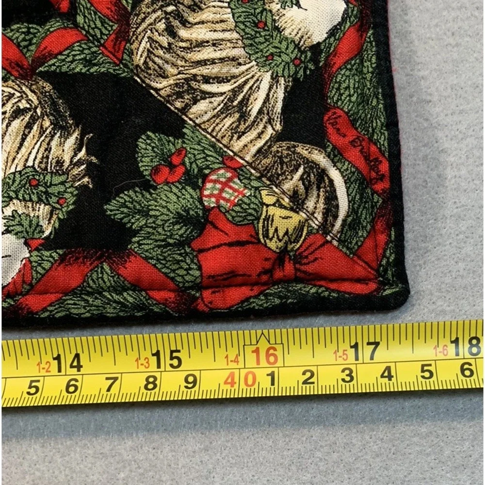 Vera Bradley Retired Christmas Holly Hen Reversible Set 8 Placemats & 8 Napkins